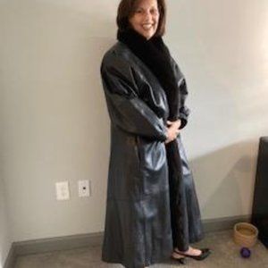 REVILLON PARIS BLACK LEATHER TUXEDO COAT